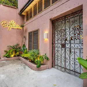 Botanica Casa Manila By Housy Host Hotel Medellin